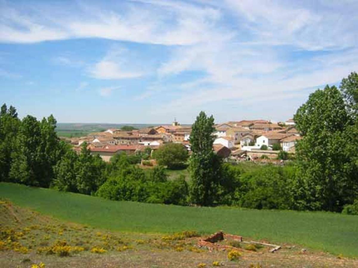 Hotel Rural Fuente Del Val Pradanos de Ojeda ภายนอก รูปภาพ